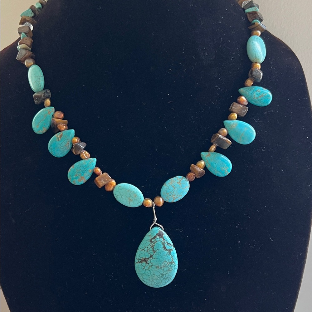 Vintage Howlite Turquoise, Pearl & Tiger’s Eye Pendant 18" Southwestern Necklace